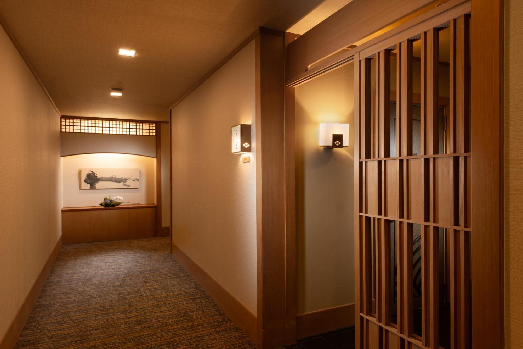 Hilton Fukuoka Sea Hawk Hotel Exterior foto